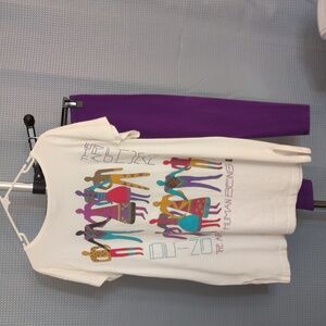 🎵Vintage 90's Set. Purple Leggings And Laurel Burch Tunic🎵